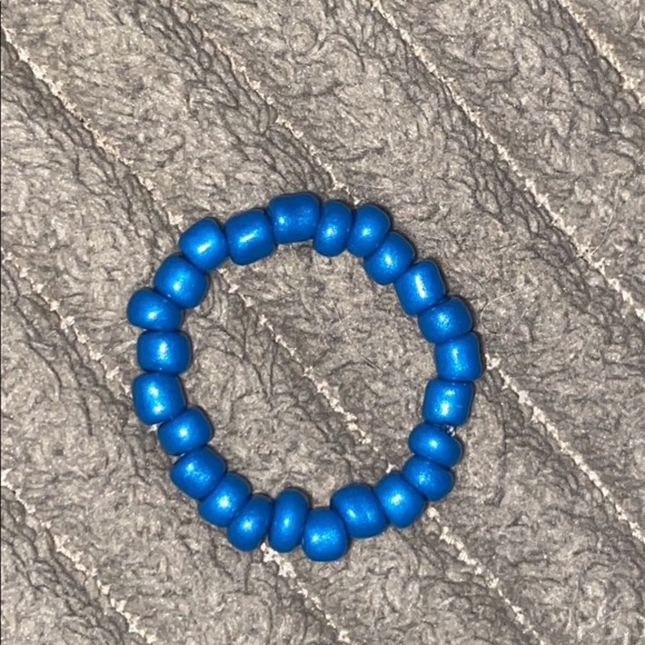 BEADED RING - Picture 2 of 2